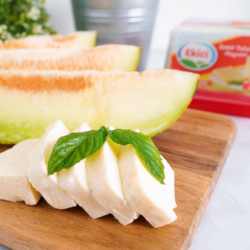 Ezine Peynir – Kavun