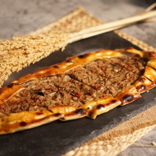 Kıymalı Pide